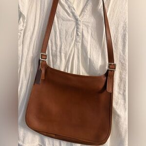 Vintage Coach Saddle Flap Crossbody Brown Leather Shoulder Bag Purse 9082